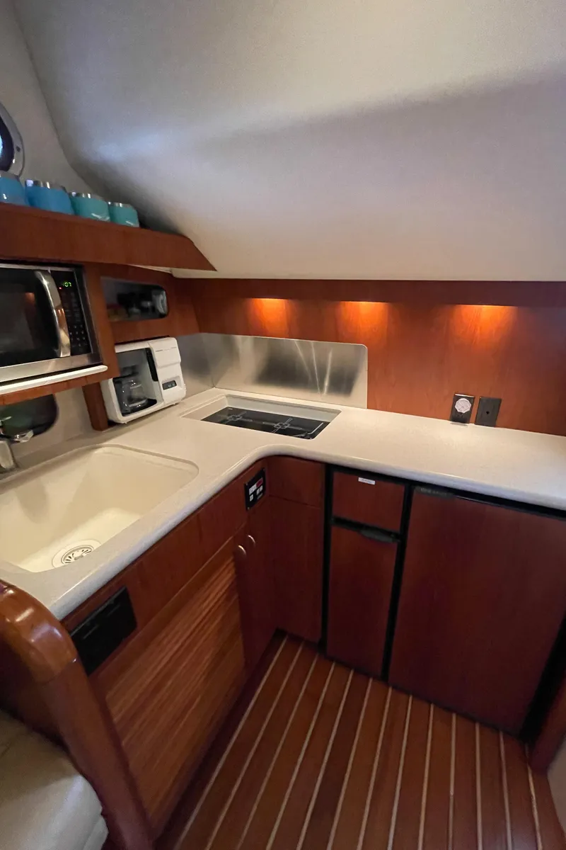 Slide: The Image of Pursuit 3800 Express 2002 - 53