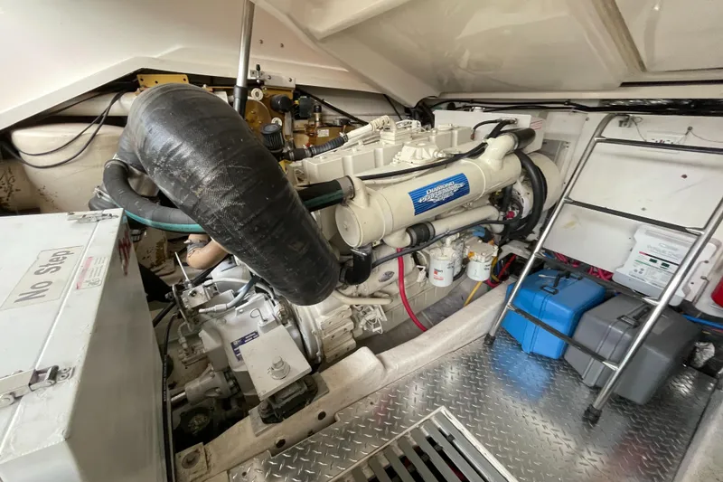 Slide: The Image of Pursuit 3800 Express 2002 - 84