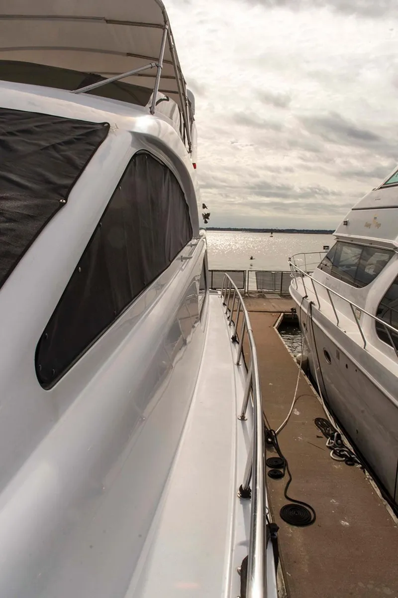 Slide: The Image of Hatteras 63 Raised Pilothouse Motor Yacht 2002 - 59