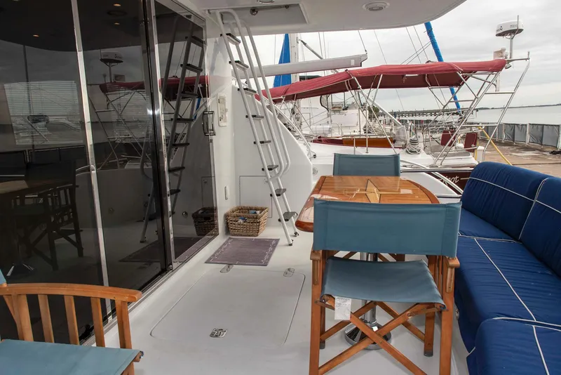 Slide: The Image of Hatteras 63 Raised Pilothouse Motor Yacht 2002 - 83