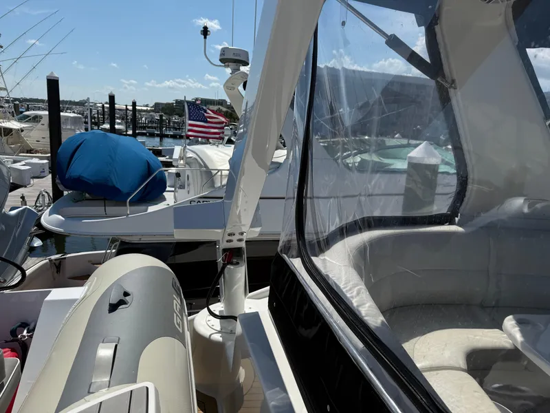 Slide: The Image of Carver 530 Voyager 1998 - 61