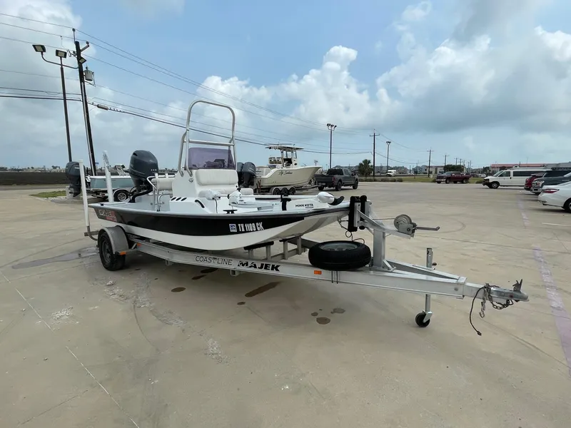 Slide: The Image of Majek 18 Redfish Tunnel Cc 2014 - 6