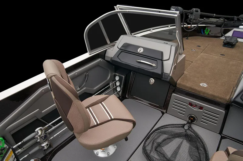 Slide: The Image of 2025 Ranger 621FS Cup Equipped - 63