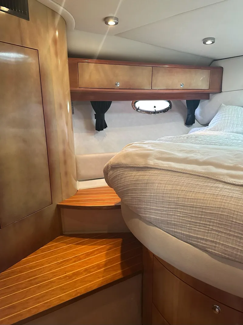 Slide: The Image of Regal Commodore 4260 2004 - 21