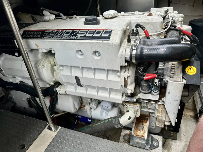 Slide: The Image of Regal Commodore 4260 2004 - 9