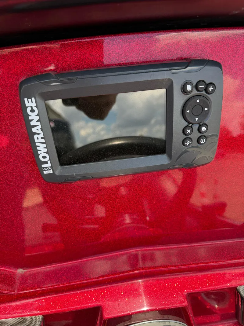 Slide: The Image of Lowrance HOOK2 fish finder on a 2020 Nitro Z18 Pro boat dashboard. - 20
