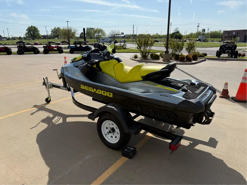 Slide: The Image of Sea-Doo GTI SE 130 iDF Sound System 2022 - 6