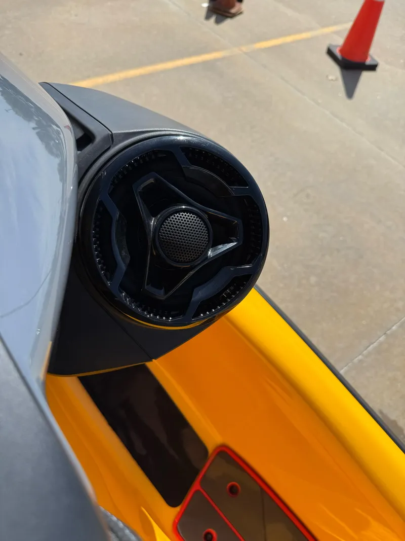 Slide: The Image of Sea-Doo RXP-X 300 Tech Package 2023 - 9