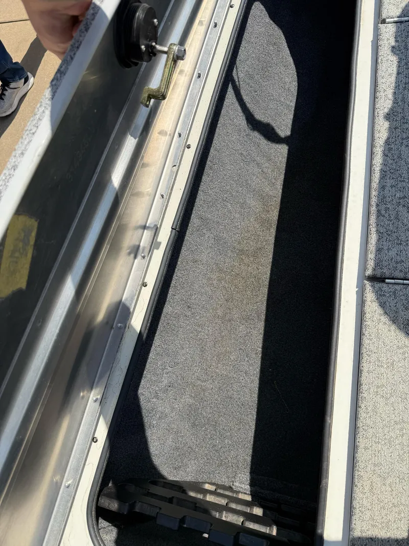 Slide: The Image of Tracker Pro Team 195 TXW Tournament Edition 2020 - 16