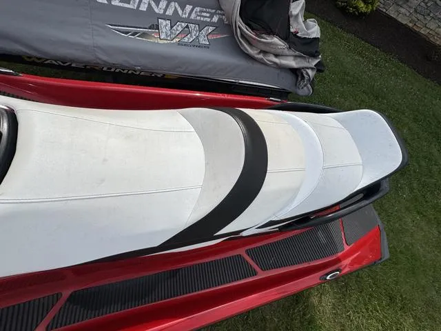 Slide: The Image of Yamaha VX 2016 - 6