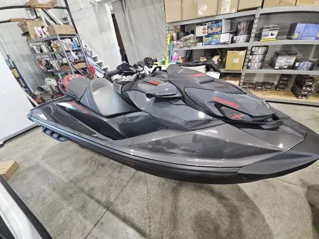 Slide: The Image of Sea-Doo GTR 2025 - 1