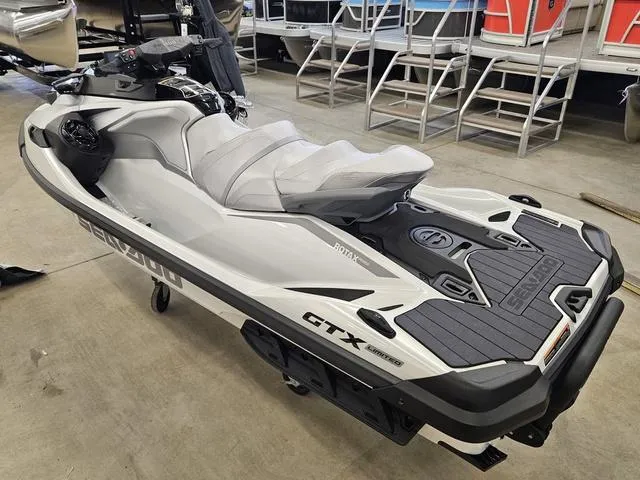 Slide: The Image of Sea-Doo GTX 2025 - 4
