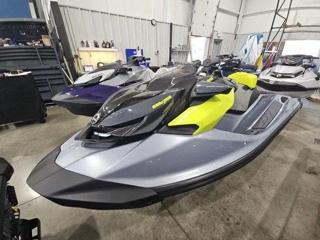 Slide: The Image of Sea-Doo RXP-X™ 325 iBR Ice Metal / Manta Green 2025 - 1