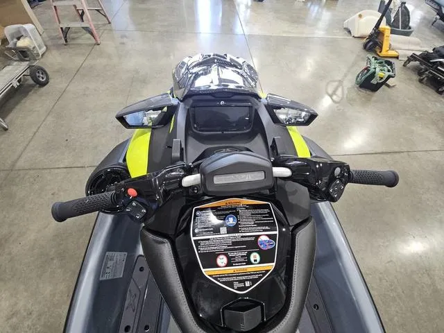 Slide: The Image of Sea-Doo RXP-X™ 325 Tech, BRP Premium A, Ibr Ice Metal / 2025 - 3