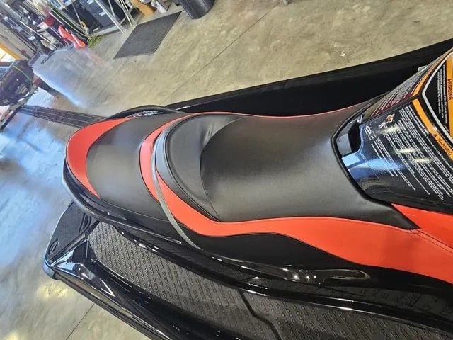 Slide: The Image of Sea-Doo RXT 2014 - 3