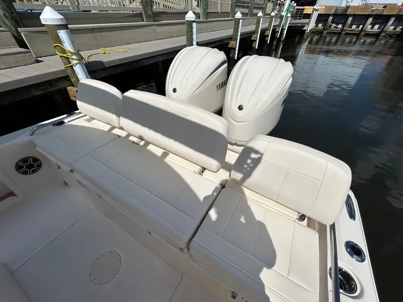 Slide: The Image of Grady-White 281 Coastal Explorer 2026 - 13