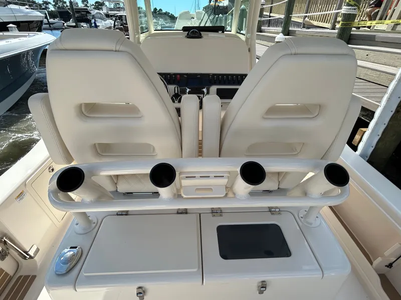 Slide: The Image of Grady-White 281 Coastal Explorer 2026 - 18