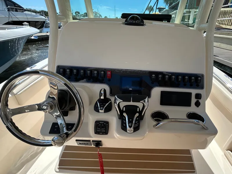 Slide: The Image of Grady-White 281 Coastal Explorer 2026 - 20