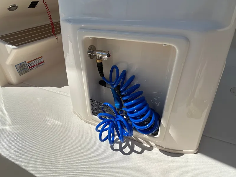 Slide: The Image of Grady-White 281 Coastal Explorer 2026 - 21