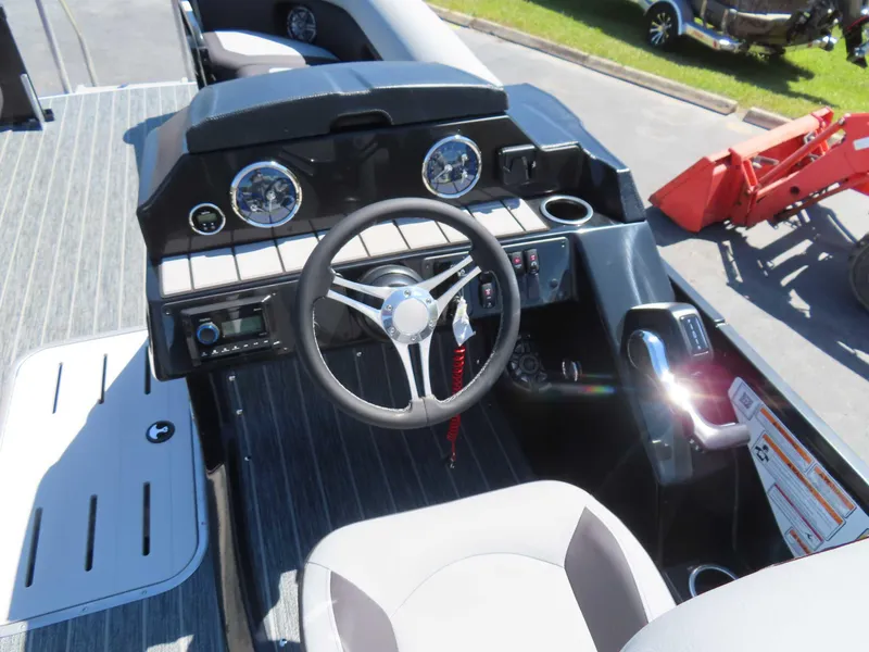 Slide: The Image of Premier 230 Sunsation RF (PTX 28) 2025 - 14