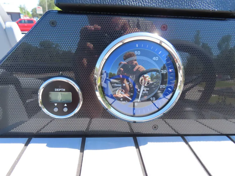 Slide: The Image of Premier 230 Sunsation RF (PTX 28) 2025 - 19