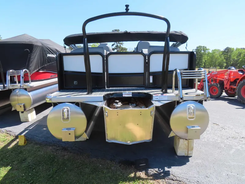 Slide: The Image of Premier 230 Sunsation RF (PTX 28) 2025 - 5