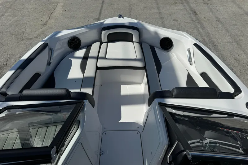 Slide: The Image of 2025 Yamaha Boats SX195 interior with sleek seating and modern design. - 22