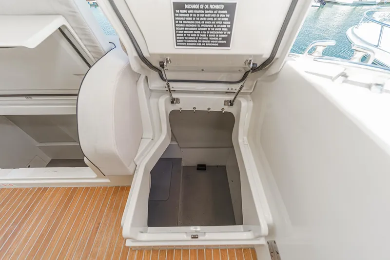 Slide: The Image of Beneteau Monte Carlo 5 MC5 2017 - 58