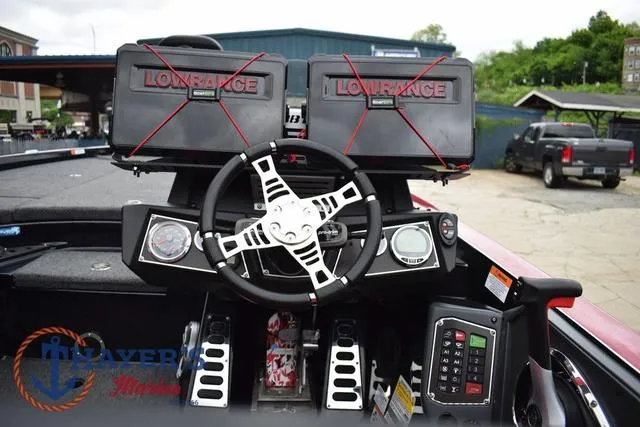 Slide: The Image of Ranger Z521L 2021 - 15