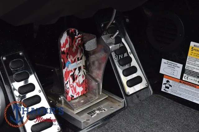 Slide: The Image of Ranger Z521L 2021 - 17