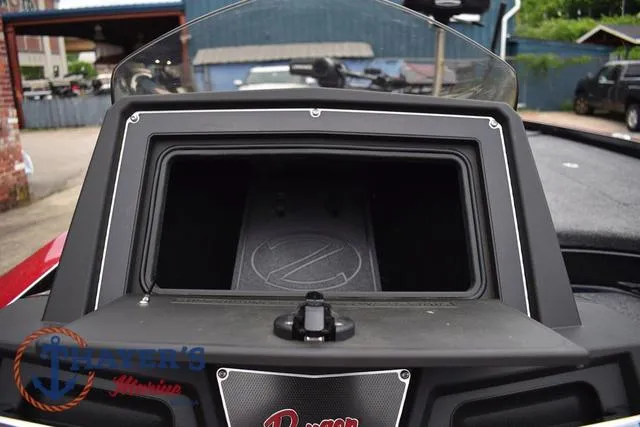 Slide: The Image of Ranger Z521L 2021 - 23