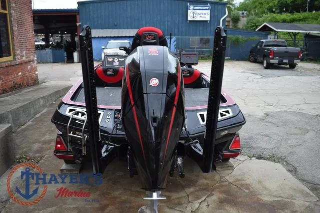 Slide: The Image of Ranger Z521L 2021 - 4