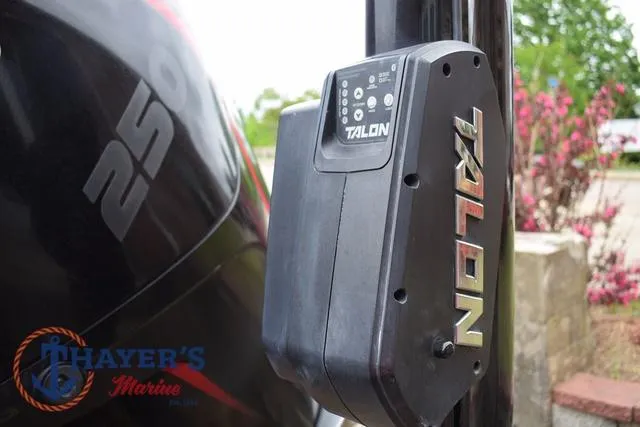 Slide: The Image of Ranger Z521L 2021 - 53