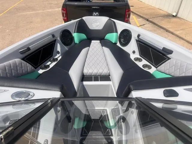 Slide: The Image of Tigé Z3 2023 - 11