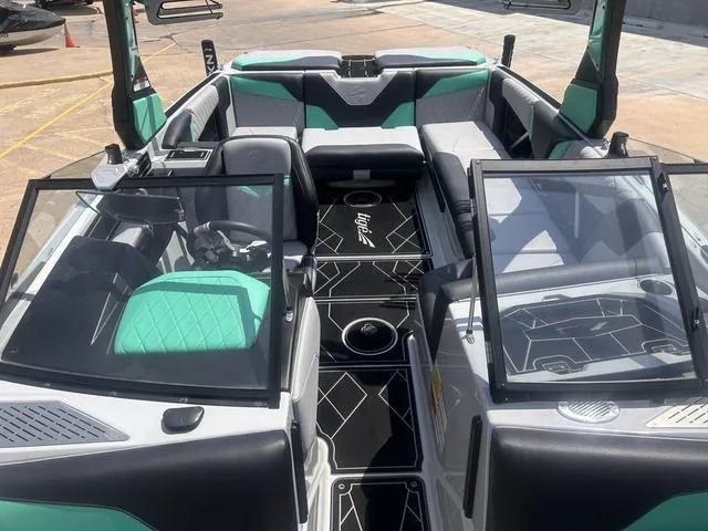 Slide: The Image of Tigé Z3 2023 - 15