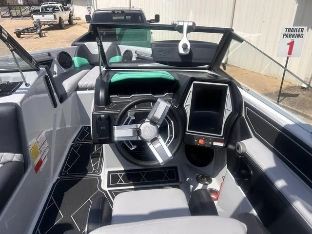 Slide: The Image of Tigé Z3 2023 - 19