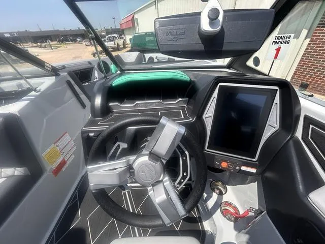 Slide: The Image of Tigé Z3 2023 - 20