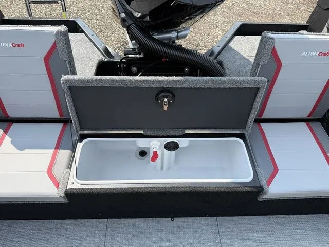 Slide: The Image of Alumacraft Trophy 205X Sport 2025 - 10