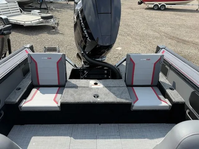 Slide: The Image of Alumacraft Trophy 205X Sport 2025 - 9