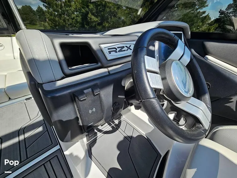 Slide: The Image of 2021 Tige 23RZX for sale in Parker, CO - 31