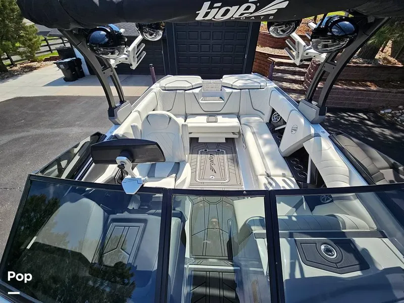 Slide: The Image of 2021 Tige 23RZX for sale in Parker, CO - 38