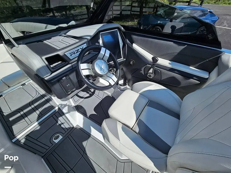 Slide: The Image of 2021 Tige 23RZX for sale in Parker, CO - 4