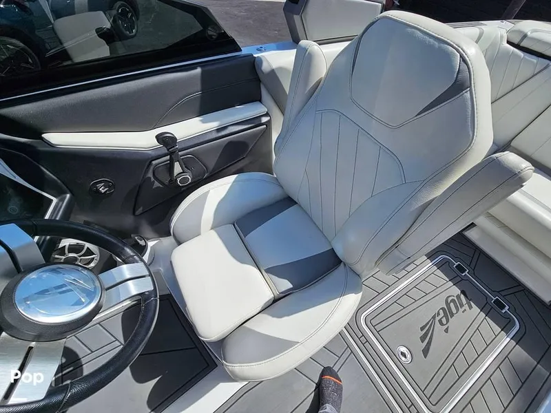 Slide: The Image of 2021 Tige 23RZX for sale in Parker, CO - 40