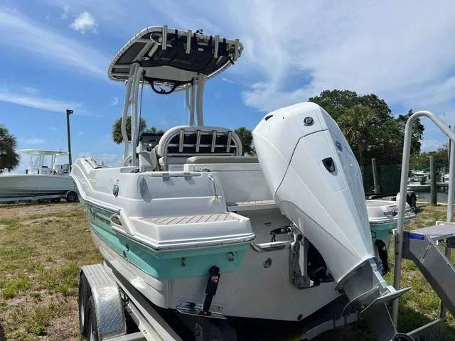 Slide: The Image of Finseeker 210 CC 2023 - 2