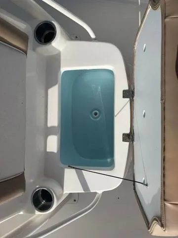 Slide: The Image of Sea Born LX22 2024 - 10