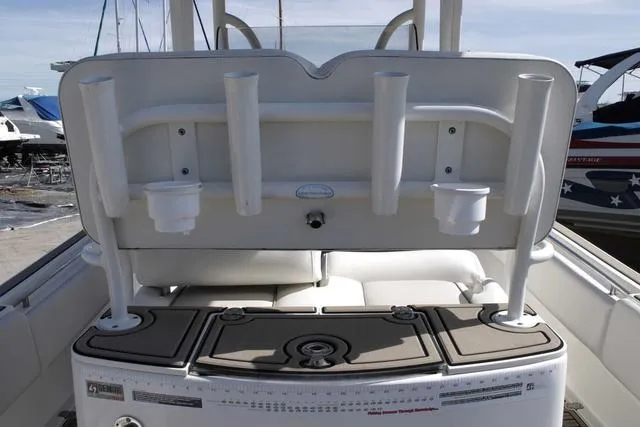 Slide: The Image of Tidewater 232 CC Adventure 2020 - 5