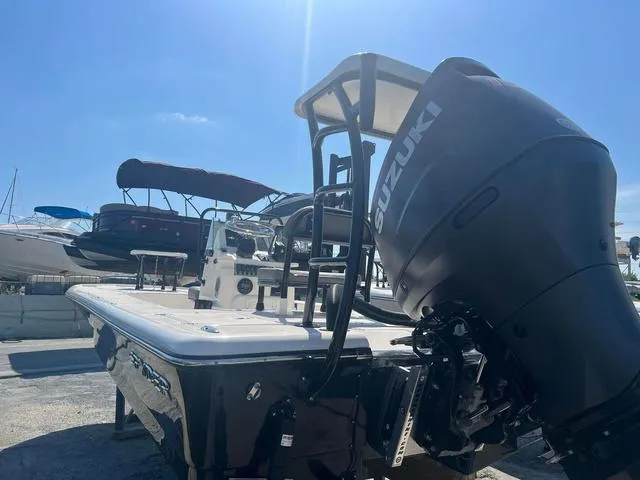 Slide: The Image of Spyder FX19 Vapor 2024 - 3