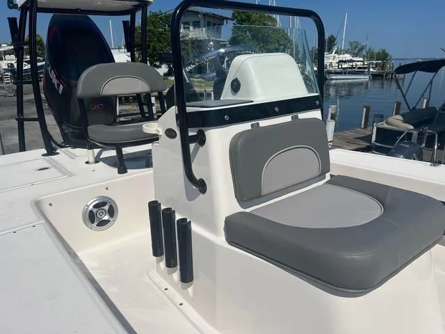 Slide: The Image of Spyder FX19 Vapor 2024 - 6