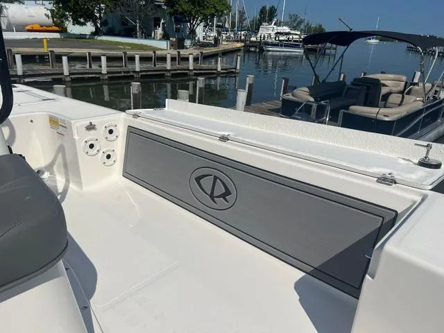 Slide: The Image of Spyder FX19 Vapor 2024 - 7