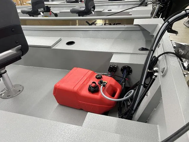 Slide: The Image of Xtreme Boats River Skiff 1548SS Tunnel 2025 - 7